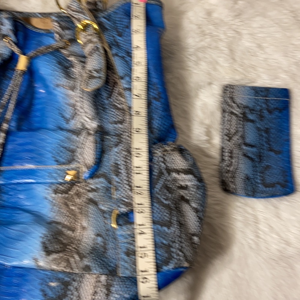 Oman Blue Snakeskin Large Tote Double Handles - Picture 5 of 9